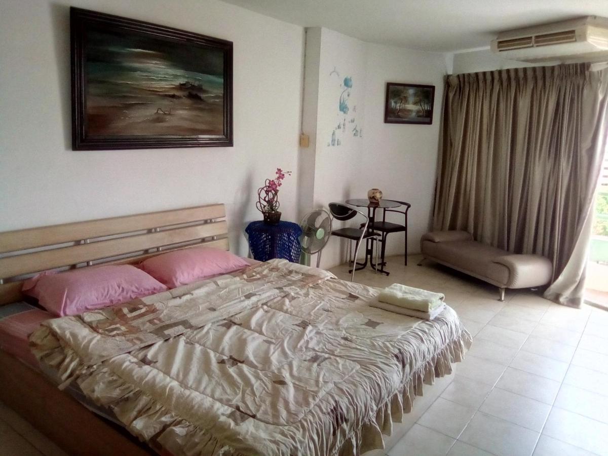 View Talay Condo #1 = Jomtien Call Me +66-8-68409-206 Pattaya Esterno foto